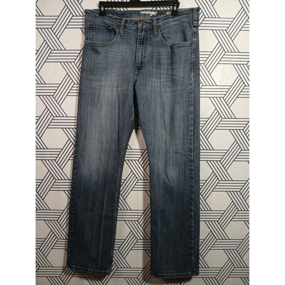 Wrangler Relaxed Fit Jeans Size 34x32